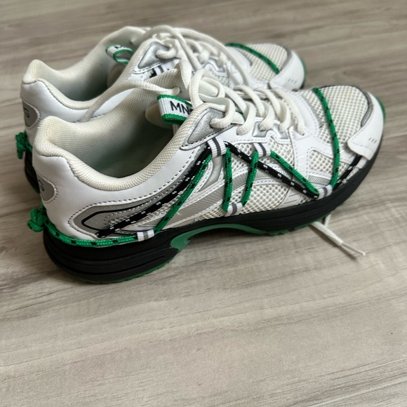 Mango Combined designed sneakers. Size 6 1/2. White, Green and Black. - Picture 13 of 14
